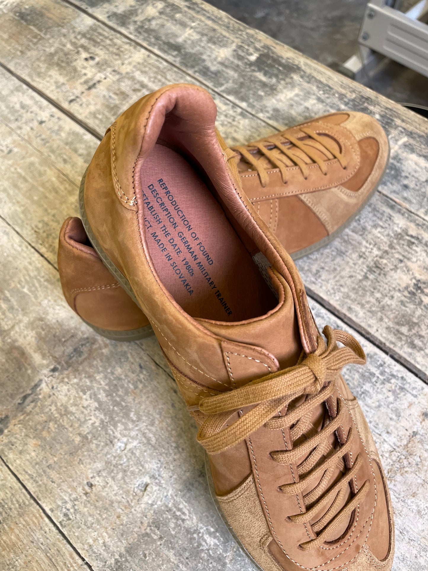 ジャーマンミリタリートレーナー / German military trainer