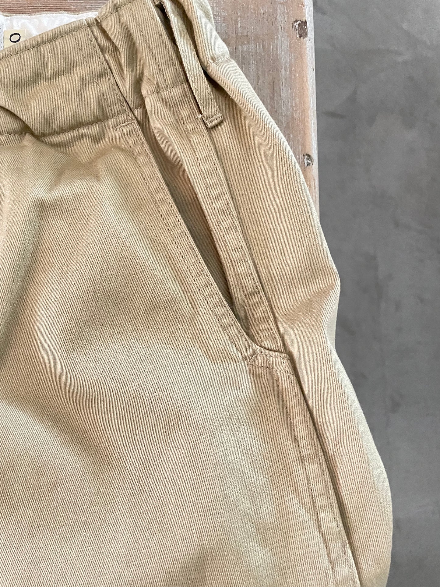 ルーズイージーチノトラウザー / Loose easy chino trousers