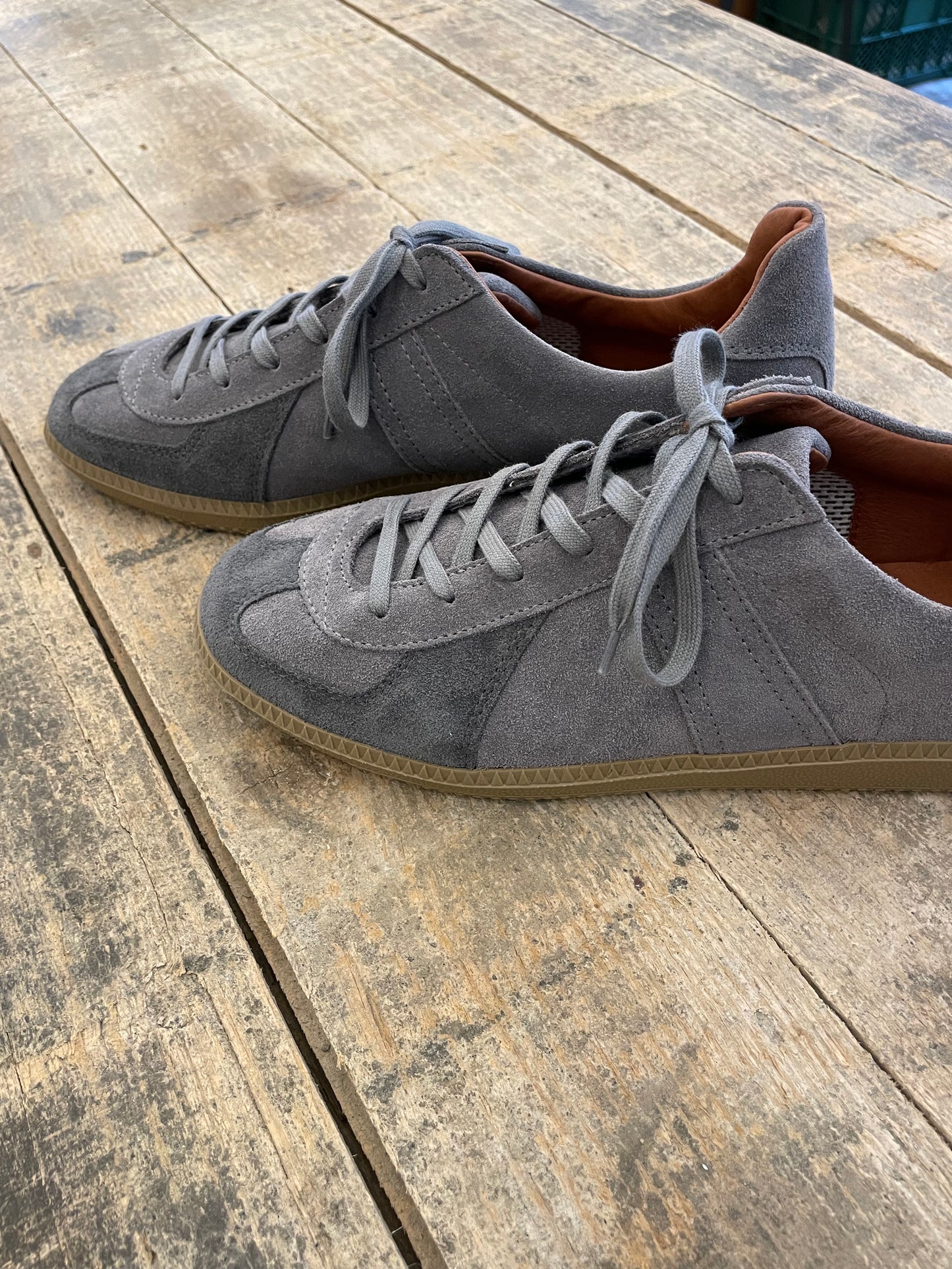 ジャーマンミリタリートレーナー / German military trainer