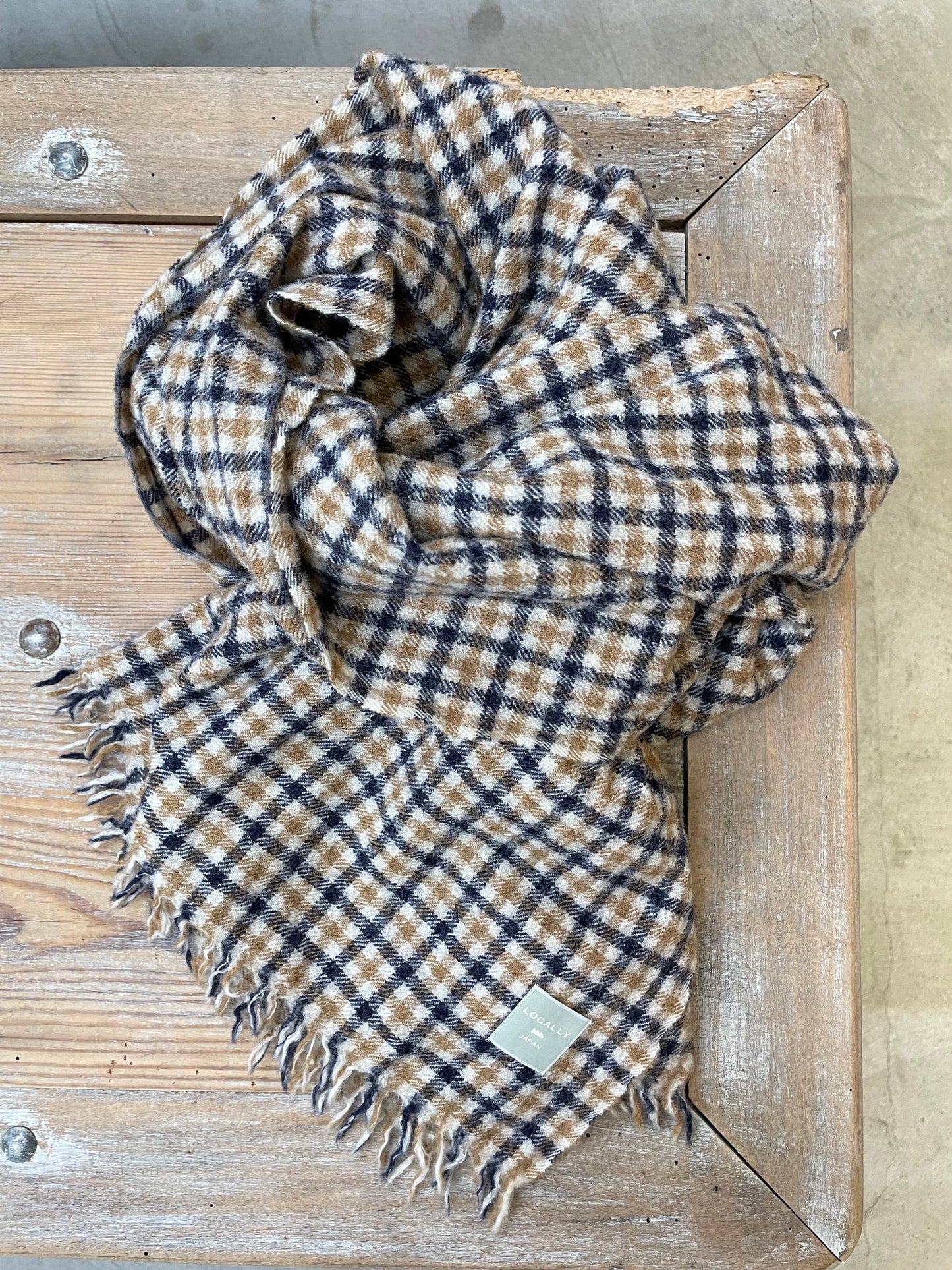 Locally Check Muffler / ローカリー チェック マフラー