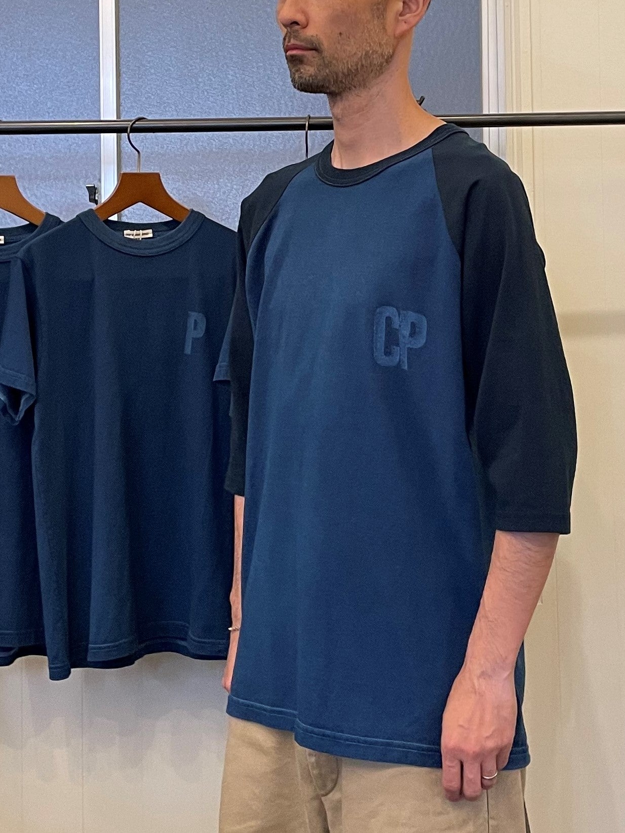 インディゴクオータースリーブベイスボールスタンプTシャツ / Indigo quarter sleeves baseball stamp T-shirt