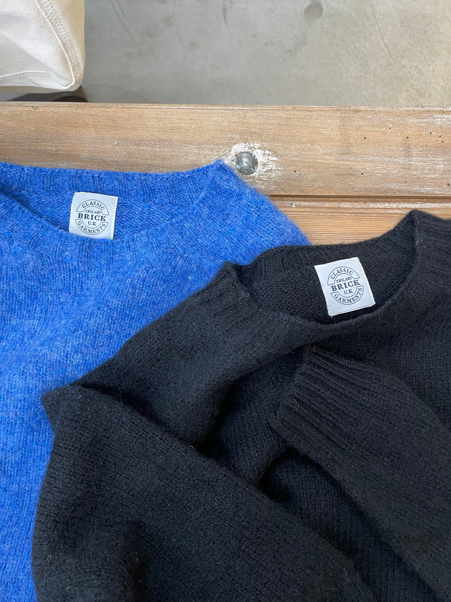 BRICK CREW NECK SWEATER / ブリック　クルーネックセーター