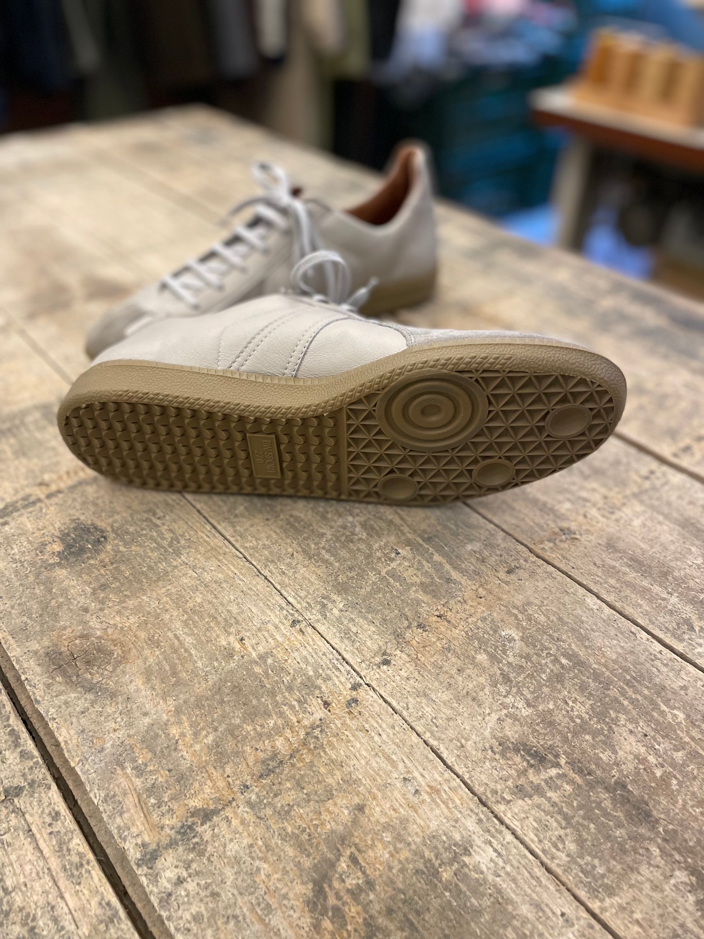 ジャーマンミリタリートレーナー / German military trainer