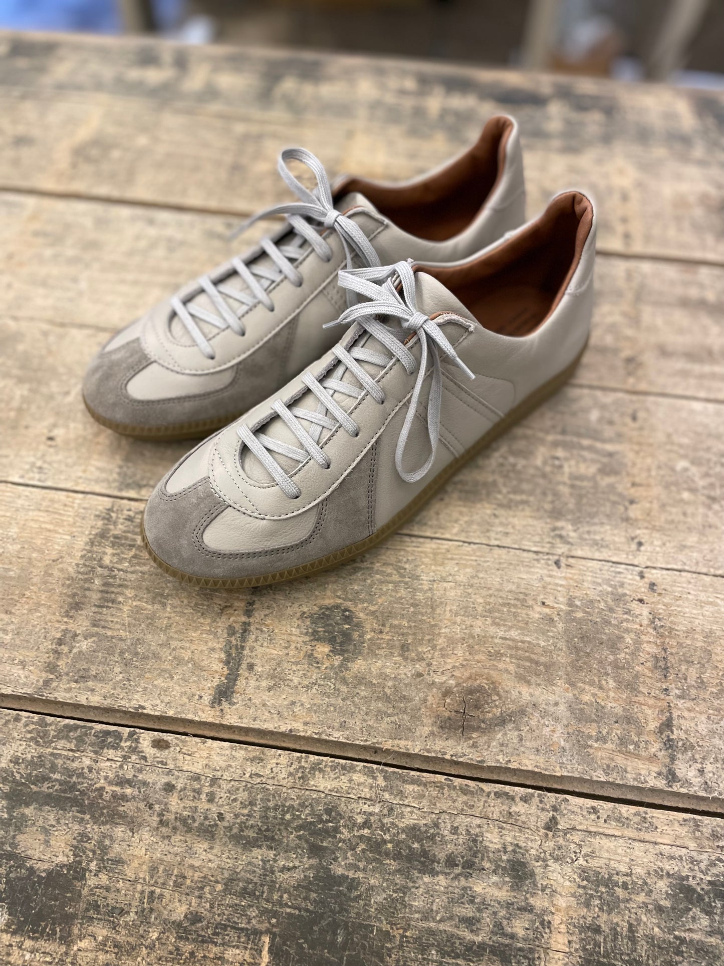 ジャーマンミリタリートレーナー / German military trainer